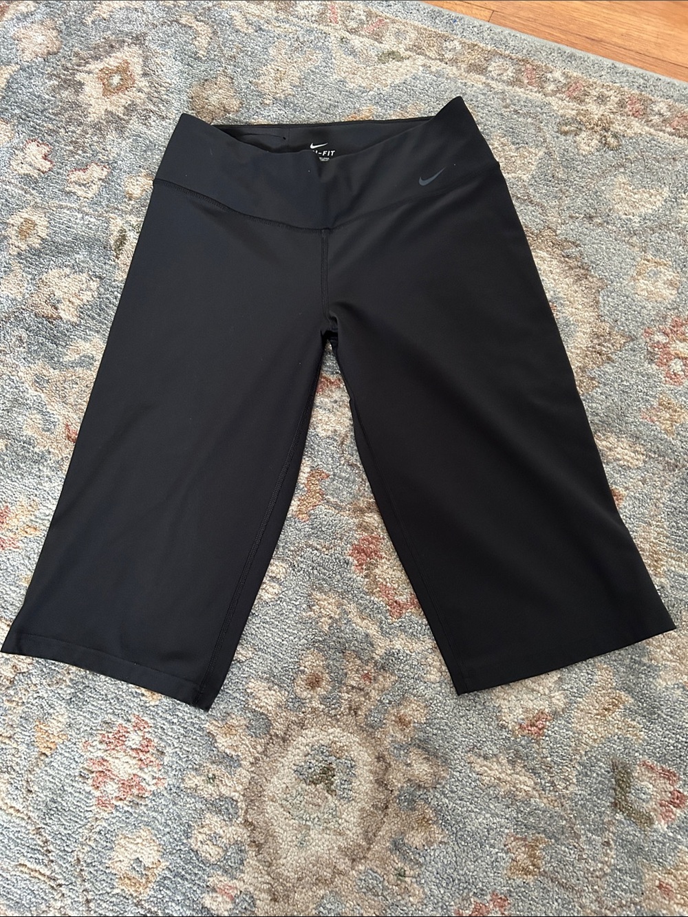 Nike Black Women's Bike Shorts with Wide Waistband